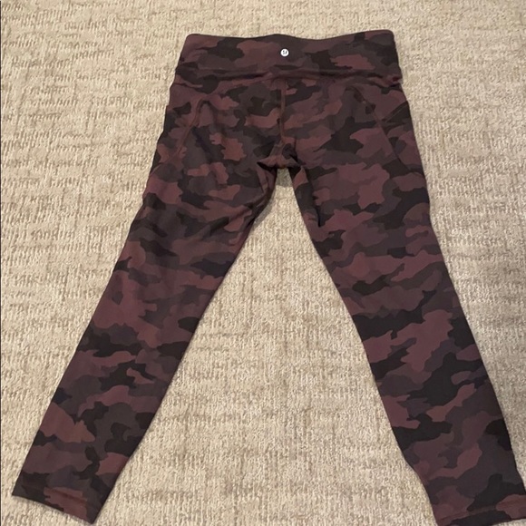 NWT lululemon 25” leggings brown camo pockets - Picture 4 of 4